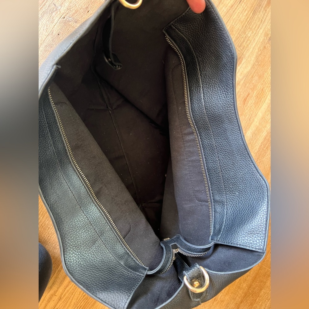 𝐁𝐂𝐁𝐆 𝐏𝐀𝐑𝐈𝐒 𝐓𝐎𝐓𝐄 - Picture 6 of 6